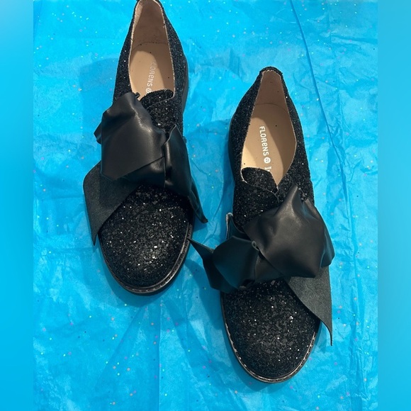 Florens Shoes - Women’s flats